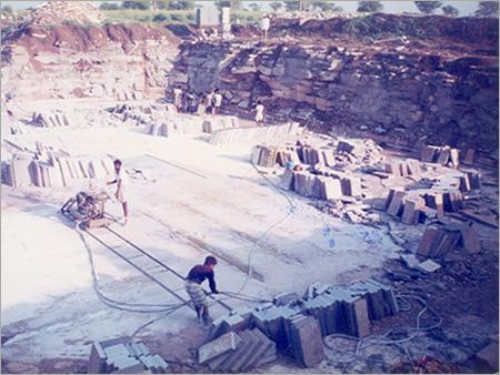 टेंडर-ब्लू-क्वारी चूना पत्थर