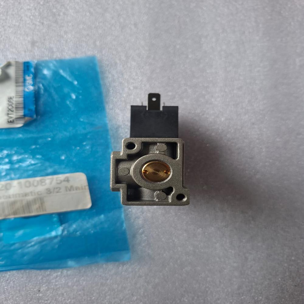 SMC EVT307-5DO-02F-Q SOLENOID VALVE