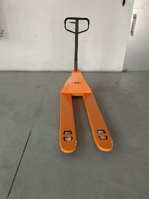 Hydraulic pallet truck