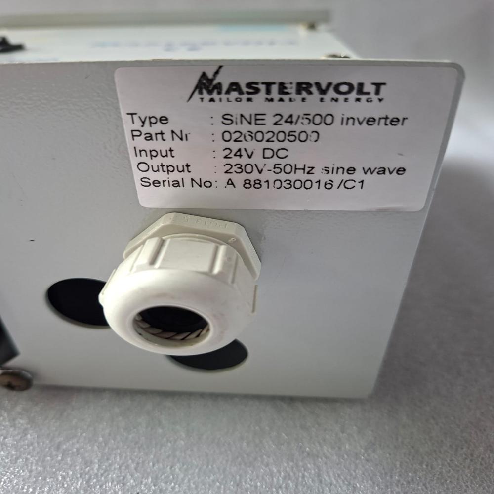 MASTERVOLT MASS 24/500 SINE WAVE INVERTER 026020500  MASS SINE 24/500 INVERTER