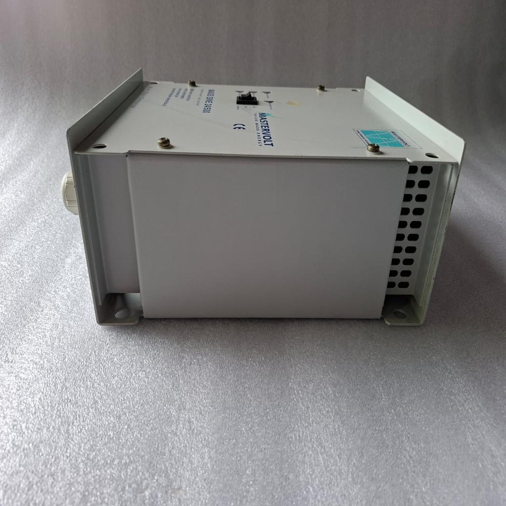 MASTERVOLT MASS 24/500 SINE WAVE INVERTER 026020500  MASS SINE 24/500 INVERTER