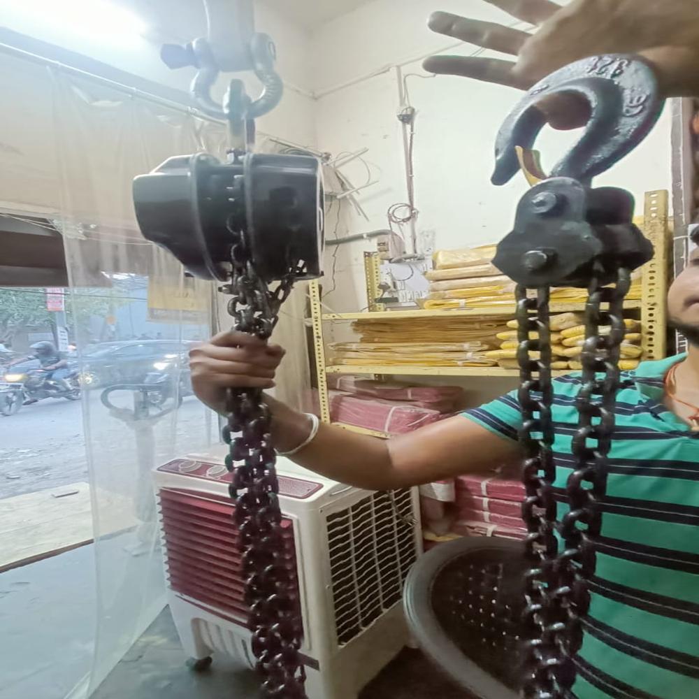 Chain Pulley Block - Color: Black / Yellow