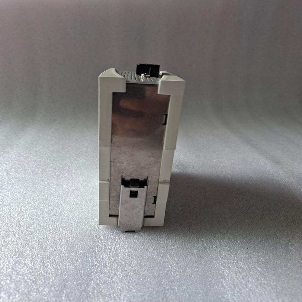 SCHNEIDER TCSESPU083FN0 CONNEXIUM UNMANAGED SWITCH-8TX