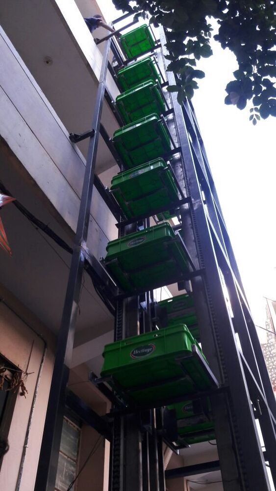 Continues Vertical Conveyor