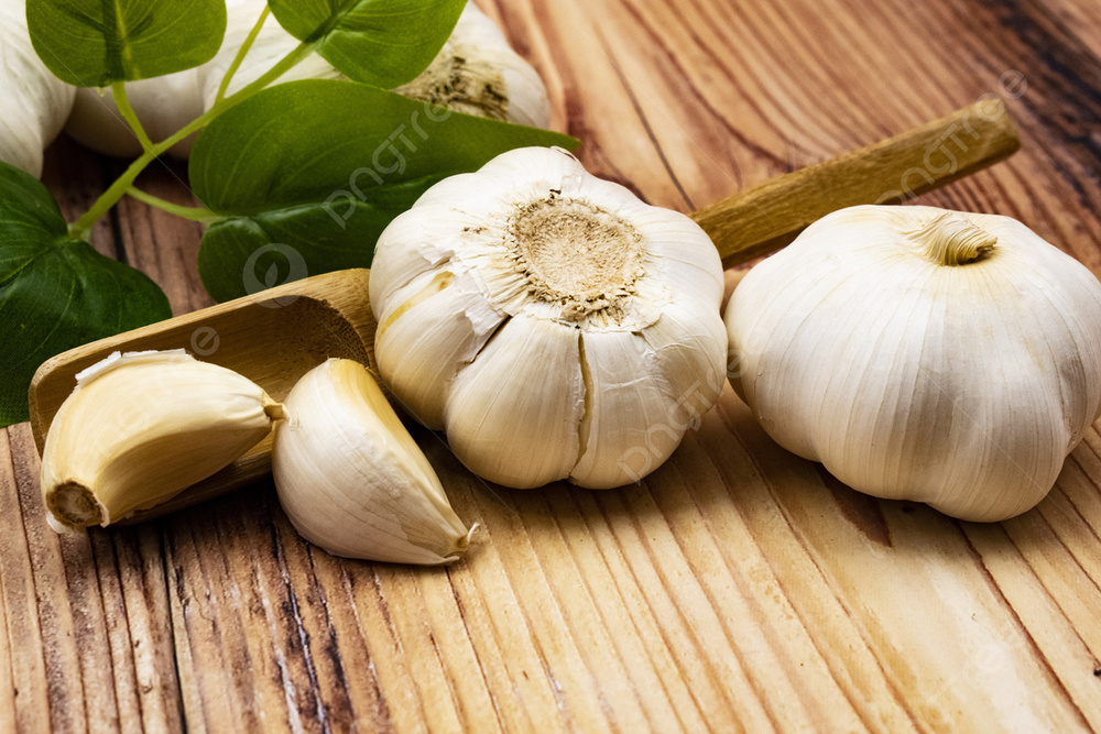 Fresh White Garlic - Preserving Compound: Chemical Preservatives As Per Norms