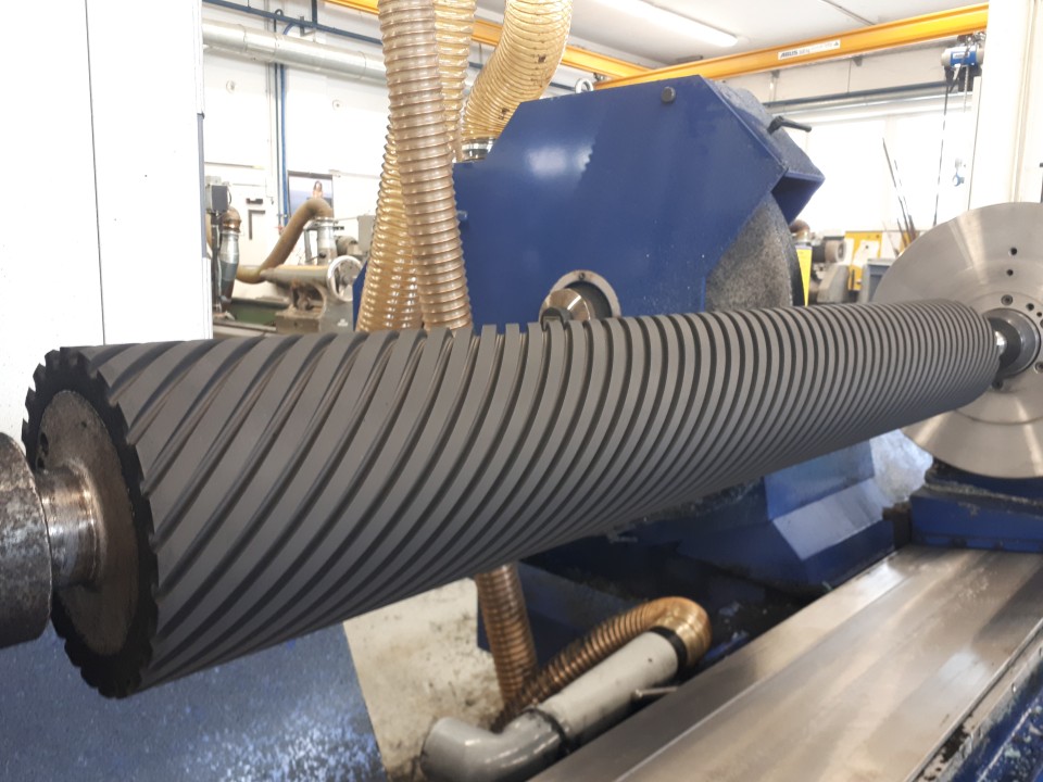 Spiral Straight Groove Rollers