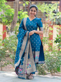 Cerulean Avtar  Suit - Bust Size: 32-40 Inch (in)