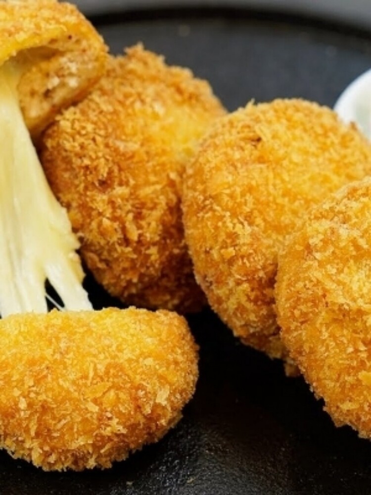 Chicken Cheese Nuggets - Packaging: Vacuum Pack