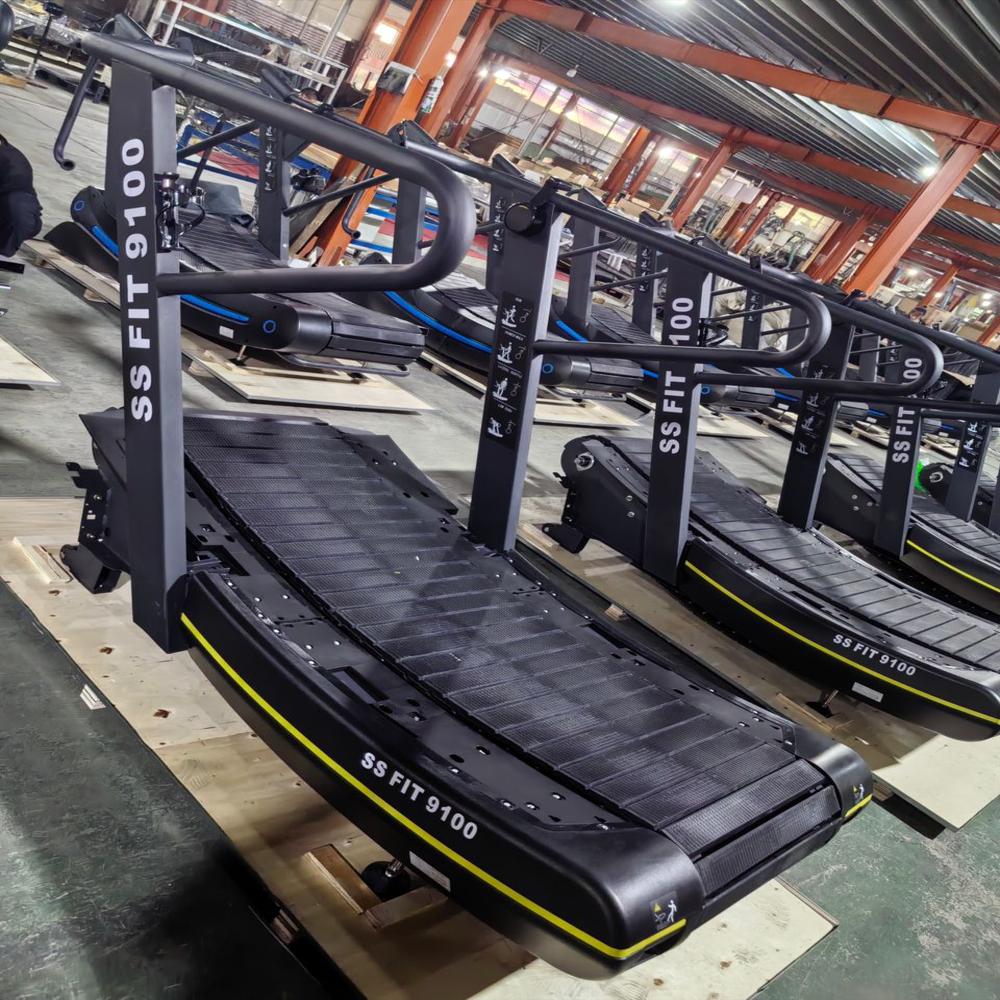 CURVED-100S Commercial Curved Treadmill