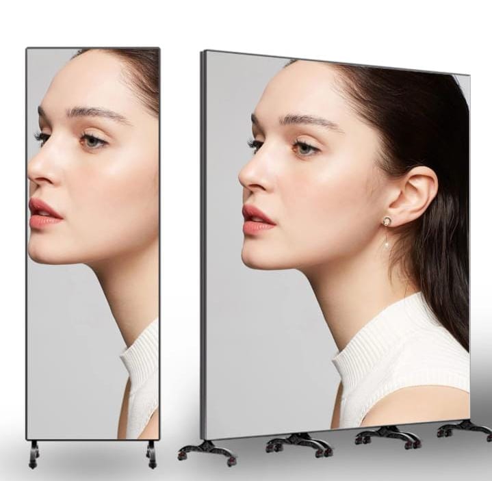 Full Screen Advertising Screen