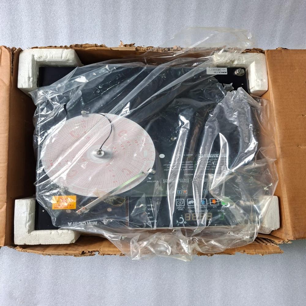 Mitsubishi Mmcc Iii A Temperature & Humidity Recorder And Controller - Application: Industrial