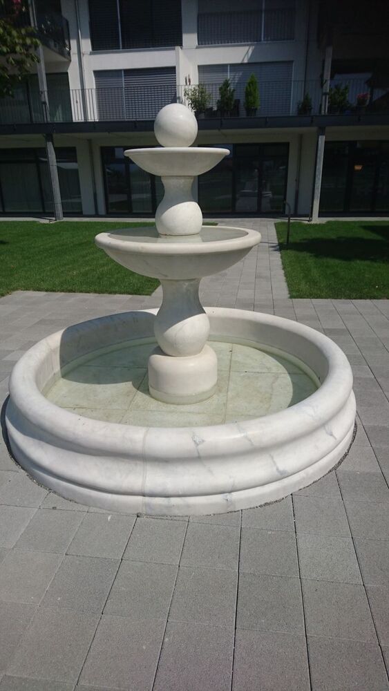 Indian Round White Marble Fountain - Color: As Per Requirement