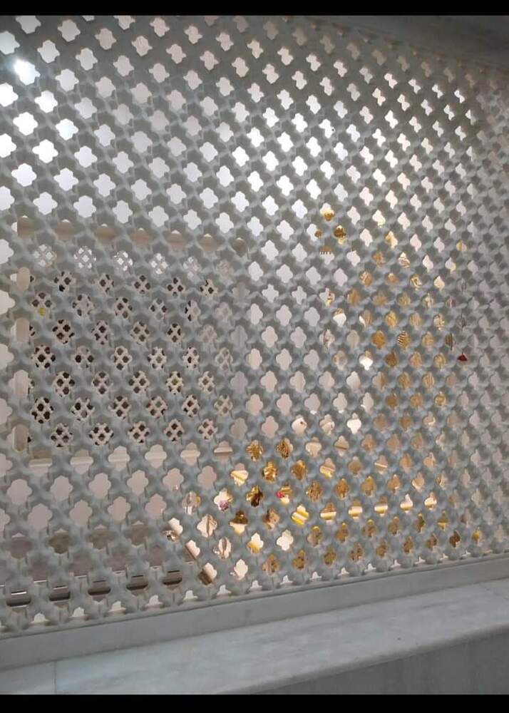 Outdoor White Marble Jali - Design Type: Attractive