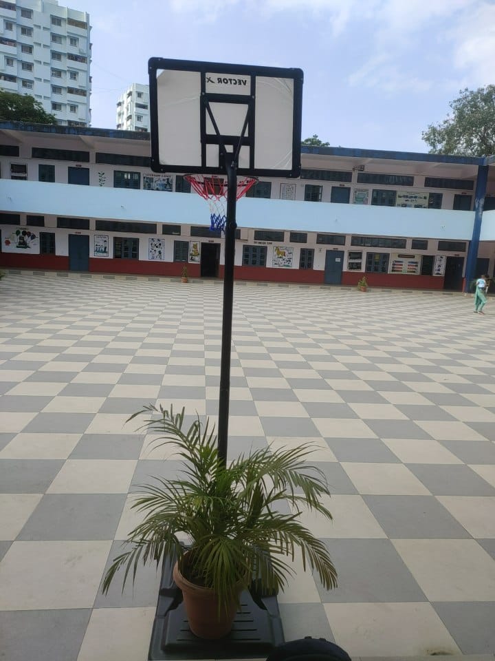 Robust Kd Segway Balancing Scooter - Metal & Plastic, 6-7 Inch Tires, Multicolor | Max Speed 10-12 Km/hr, Battery Operated, Auto Balance Technology, Remote Access