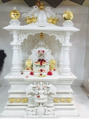 Hindu Temple - Color: White