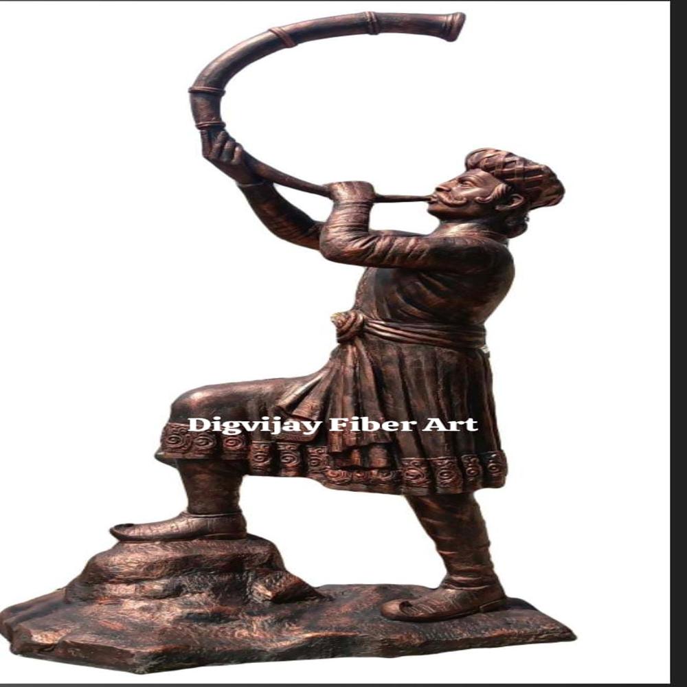 Fiber Tutarivala Statue