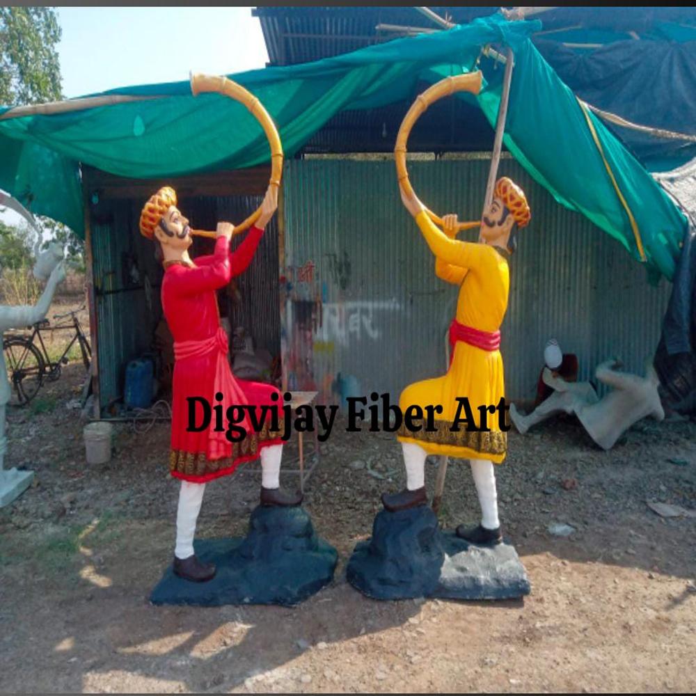 Fiber Tutarivala Statue