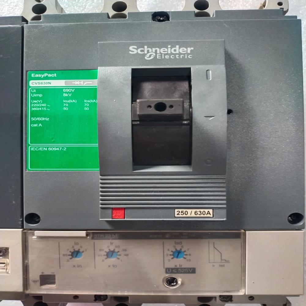 Mccb 630amp 4pole Molde Case Circuit Breaker Cvs630N