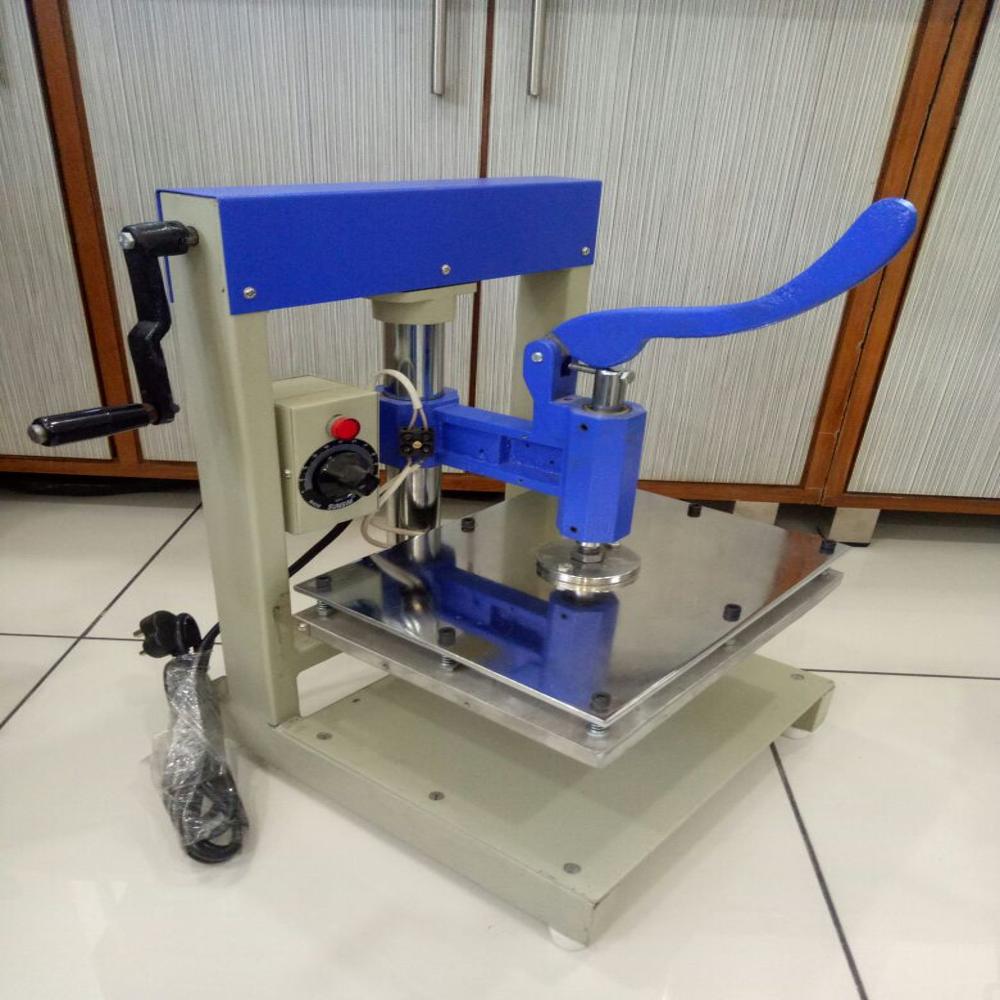 Cream Roll Packaging Machine