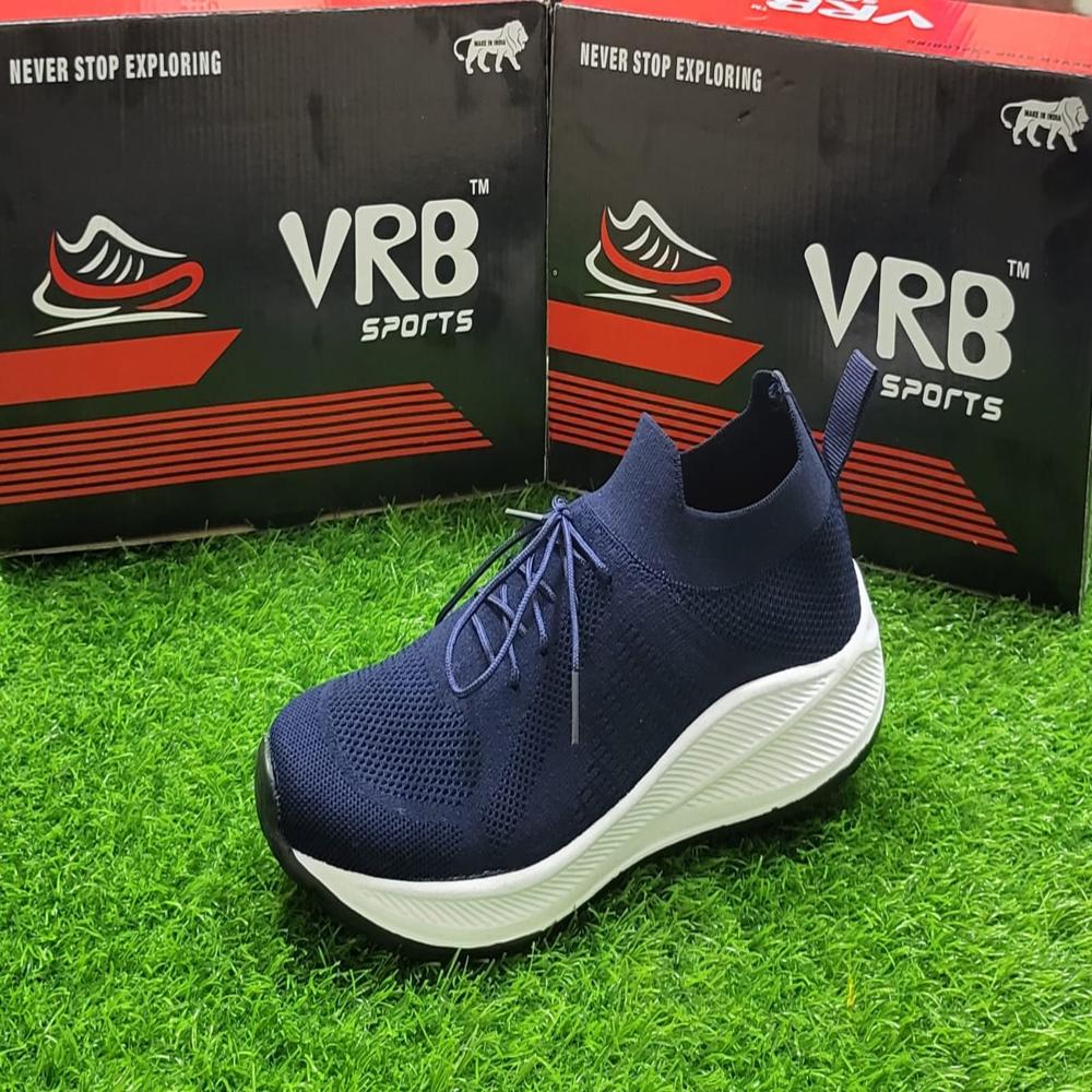 Gents knitting shoes