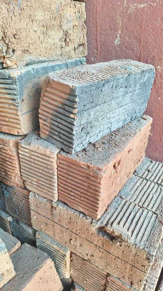 Wire cutting bricks