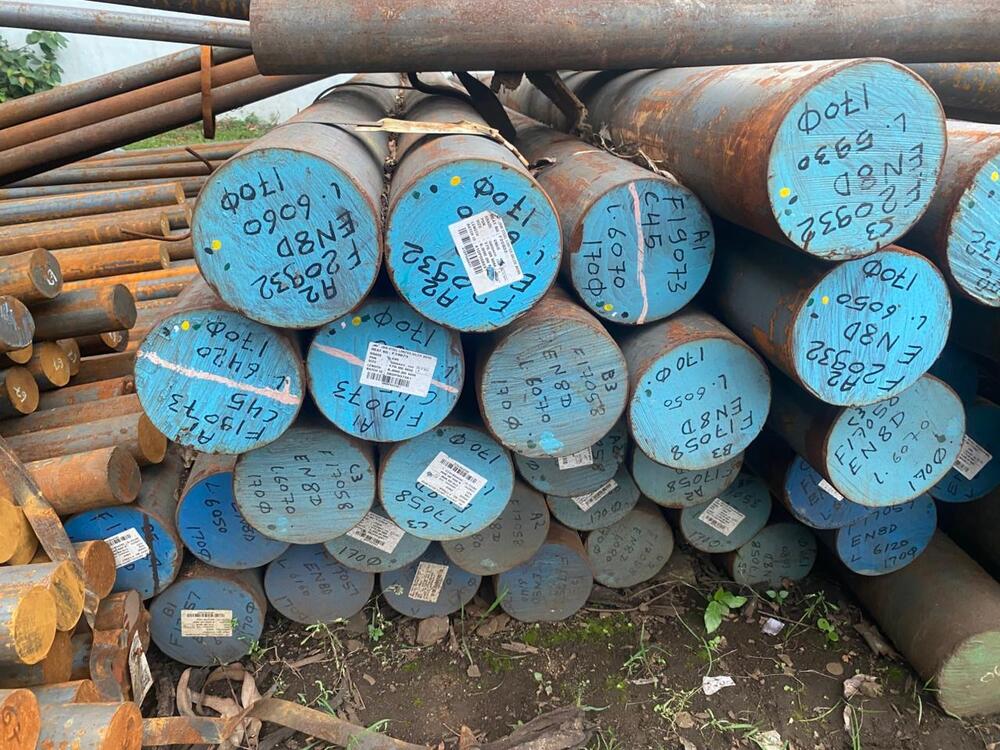 En9 Round Bars - Features: High Quality