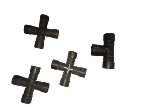 Hdpe Dwc Four Way Fittings - Color: Black