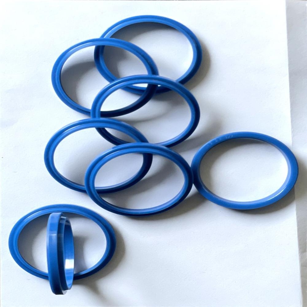 Plain wiper seal