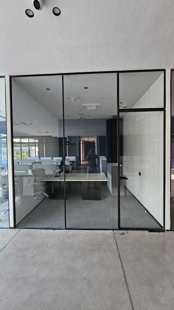 Office Aluminium Partitions - Color: Black