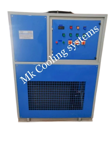 Portable Water Chiller - Refrigerating Capacity: 40 Ton