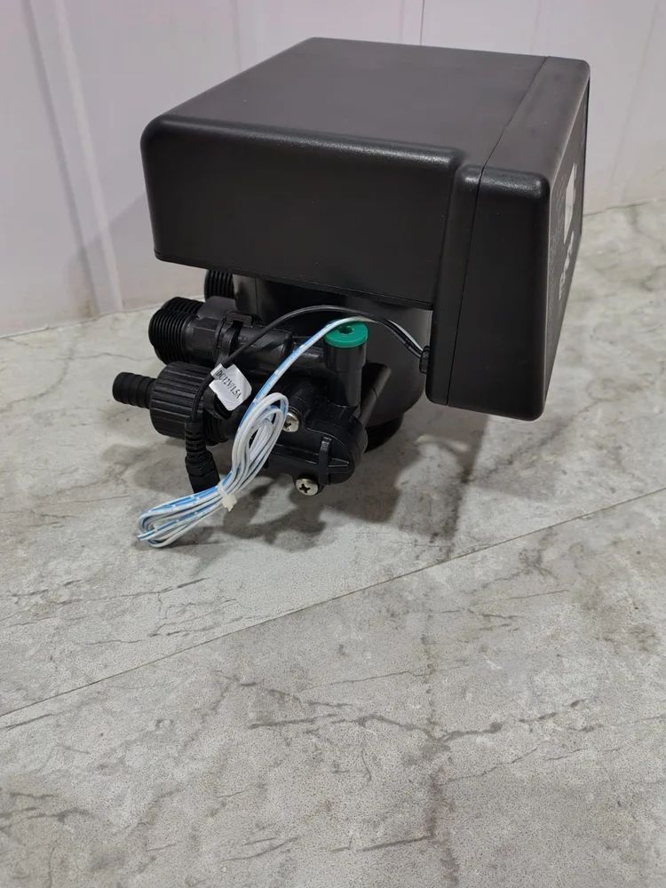 Runxin Multiport Valve - Color: Black Blue