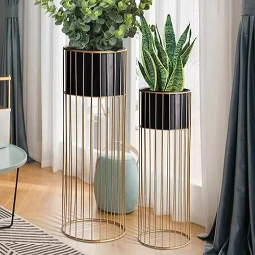 Modern Metal Floor Flower Stand - Color: Golden