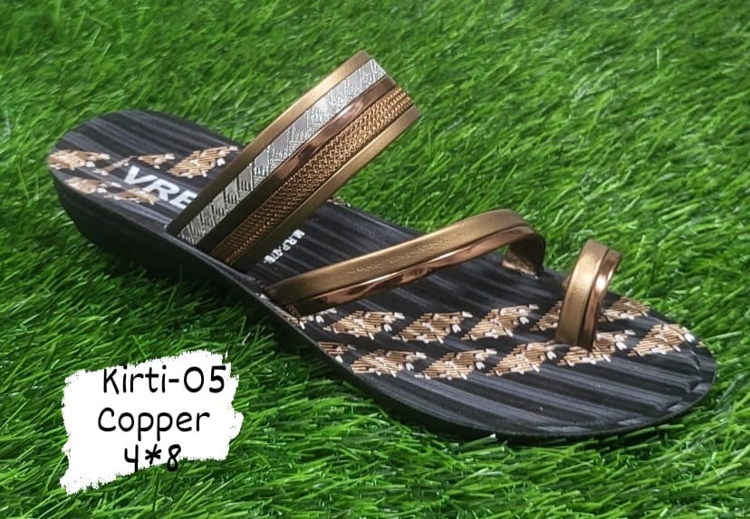 Kirti Slipper - Color: Black