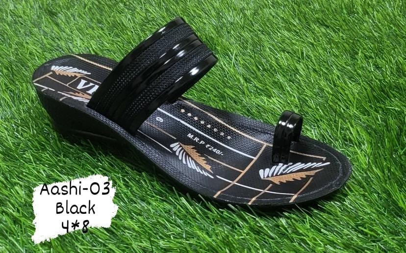 Aashi Slipper - Color: White Grey