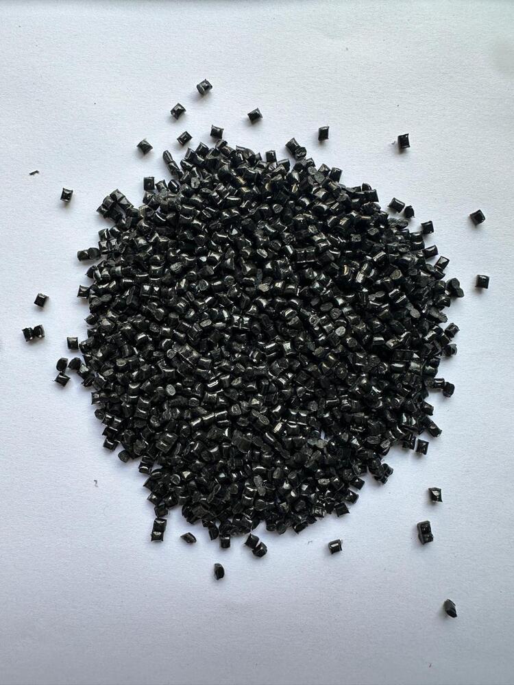 Pc Black Granules - Grade: Multi Grade