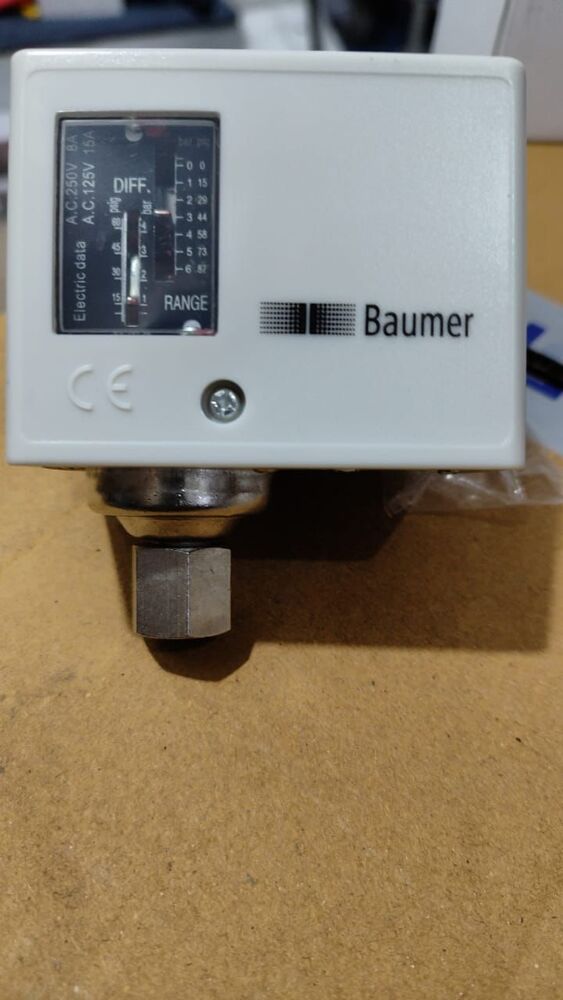 Baumer Ut Series - Color: Silver
