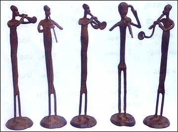 पीतल संगीतकार मूर्तियां