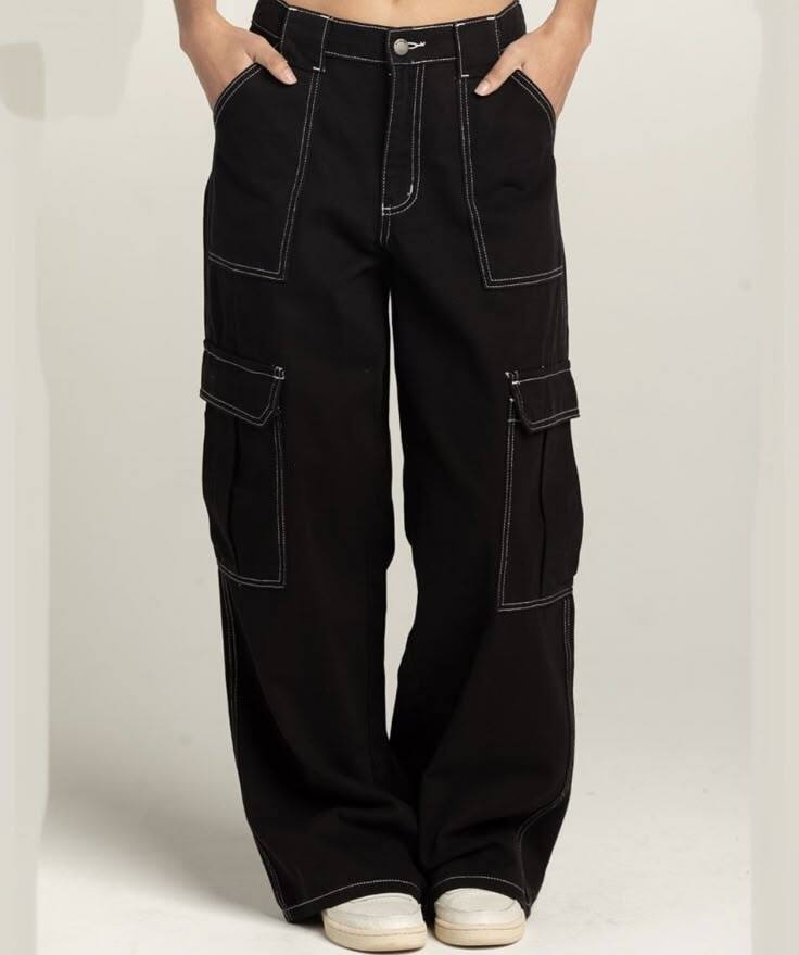 Mens Trendy Plain Cargo Pant - Color: Different Available