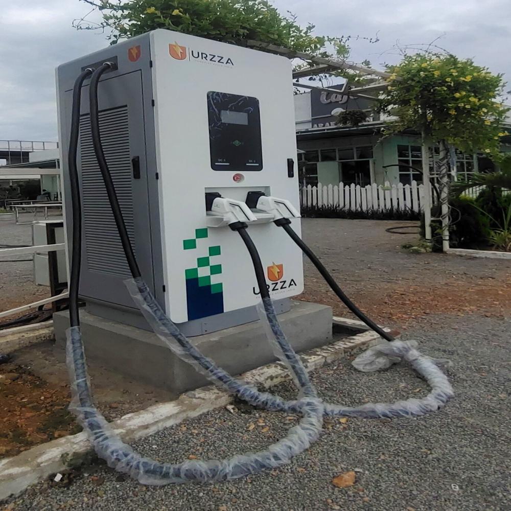 Electric Vehicle 30 kW DC Charger