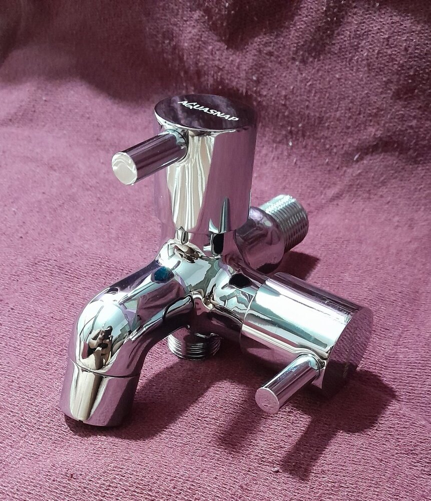 Brass 2 way bib cock