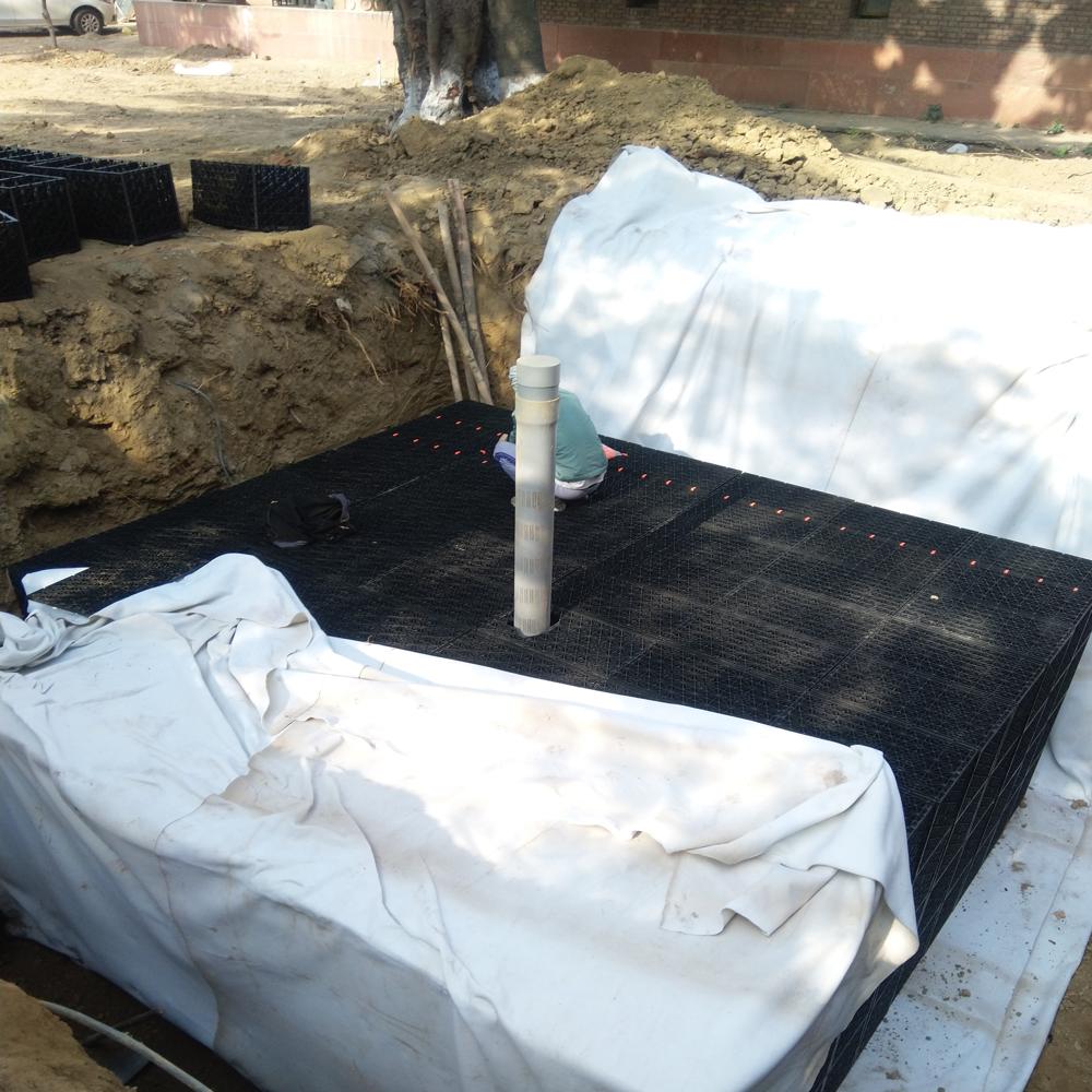 Laying And Cutting Services Of Geotextile
