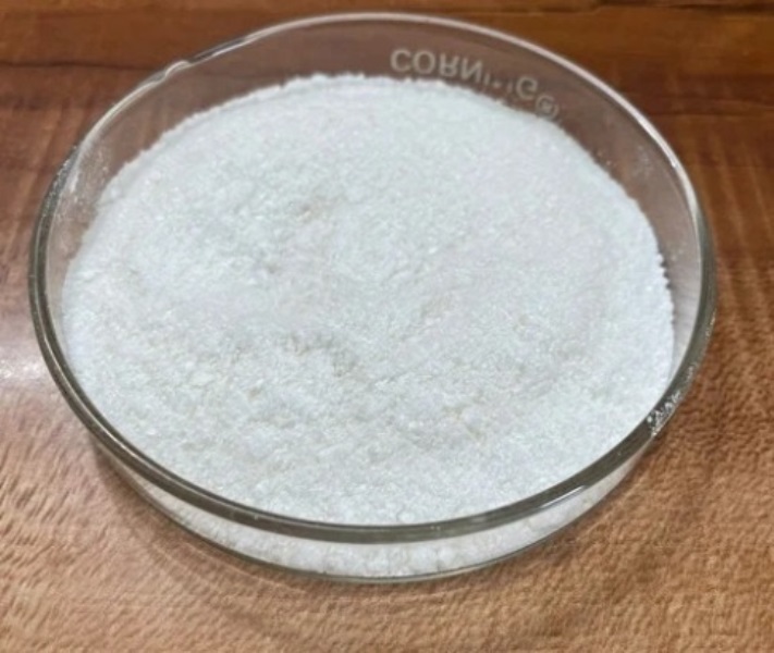 P Aminobenzoic Acid - Color: White