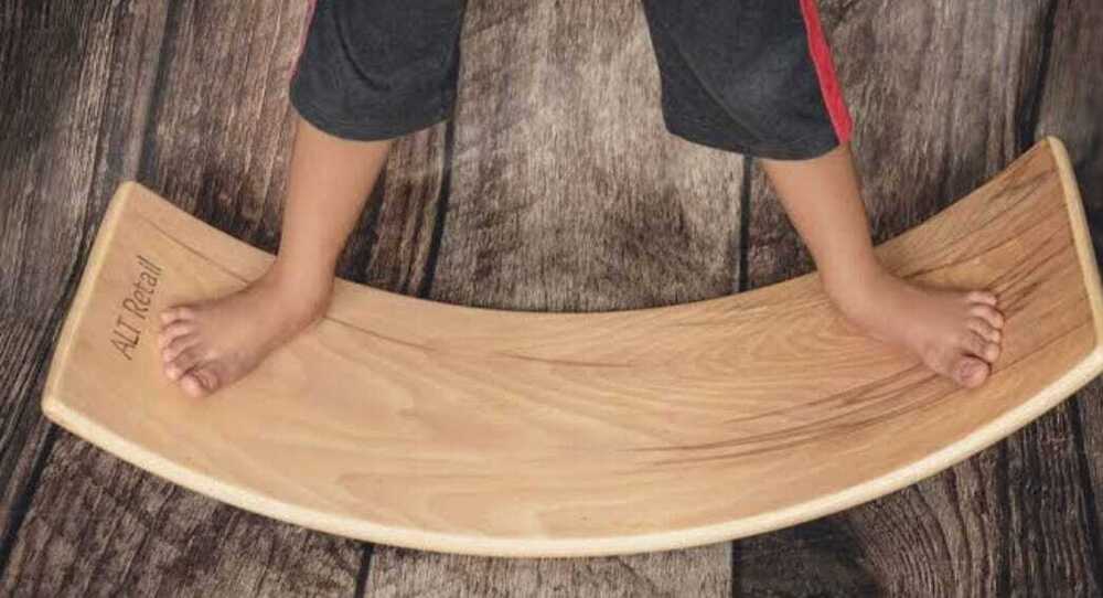 लकड़ी का संतुलन रॉकर बोर्ड