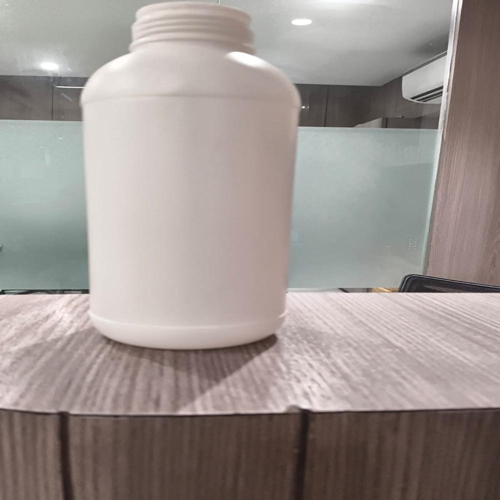 Hdpe Plastic Bottle - Rigid Polyvinyl Chloride Material, 20-50 Grams Weight | Excellent Finish, High Strength, Durable Design