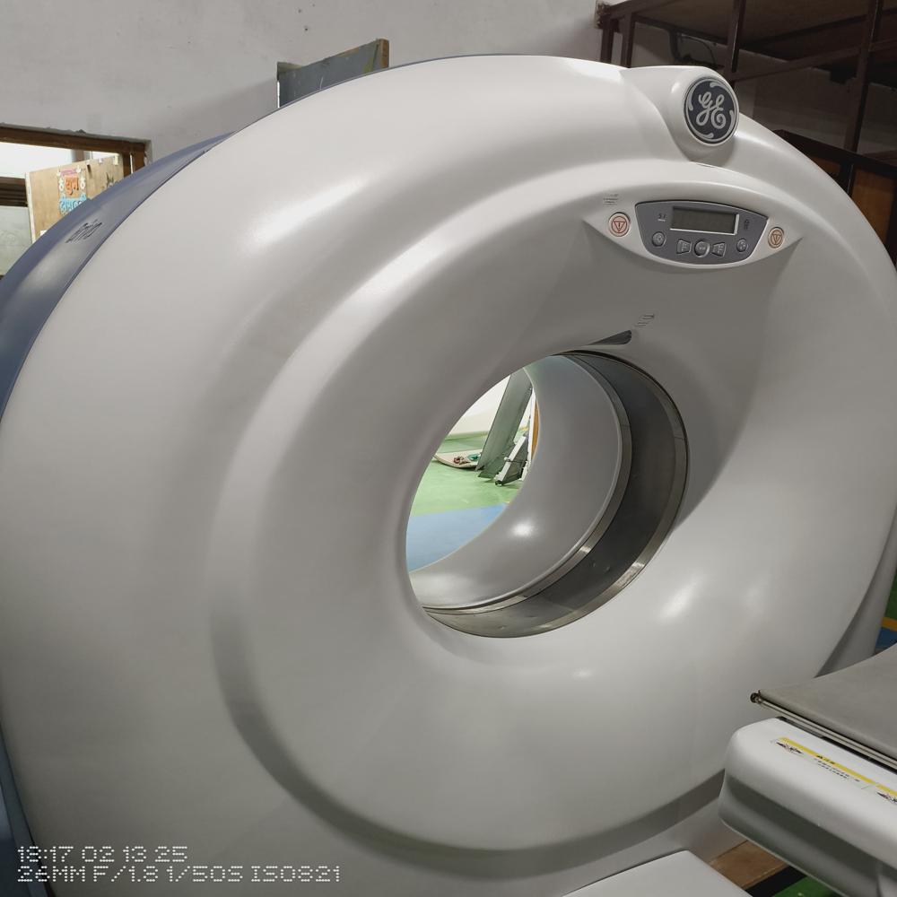 GE HEALTCARE Brivo 325 DUAL SLICE