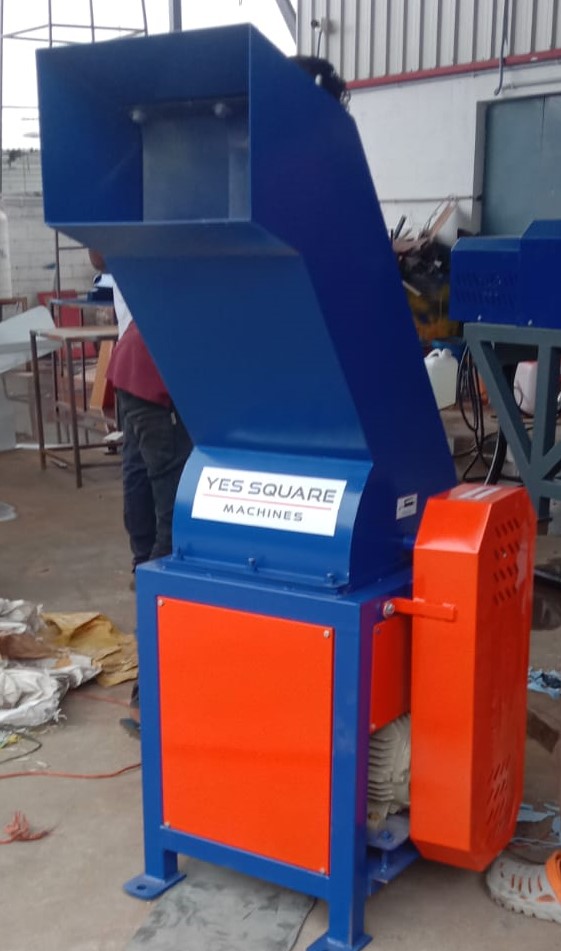 Dry Cowdung Powdering Machine