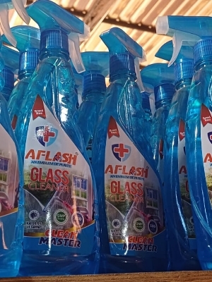 Aflash Glass Cleaner 500 Ml - Color: Blue