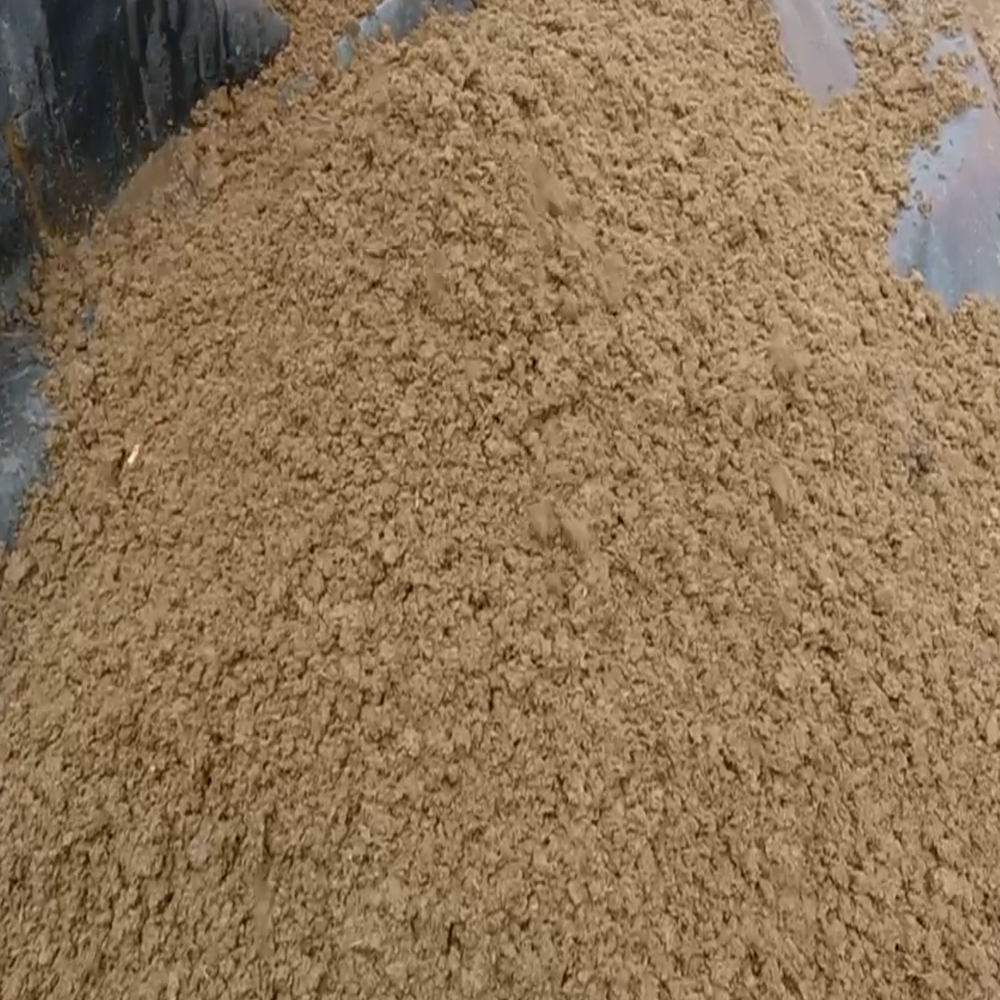 Dry Cowdung Powdering Machine