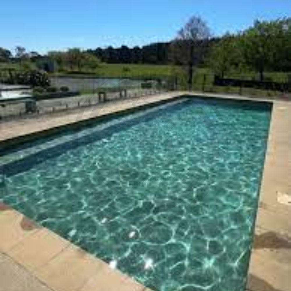 Overflow Swimming Pool