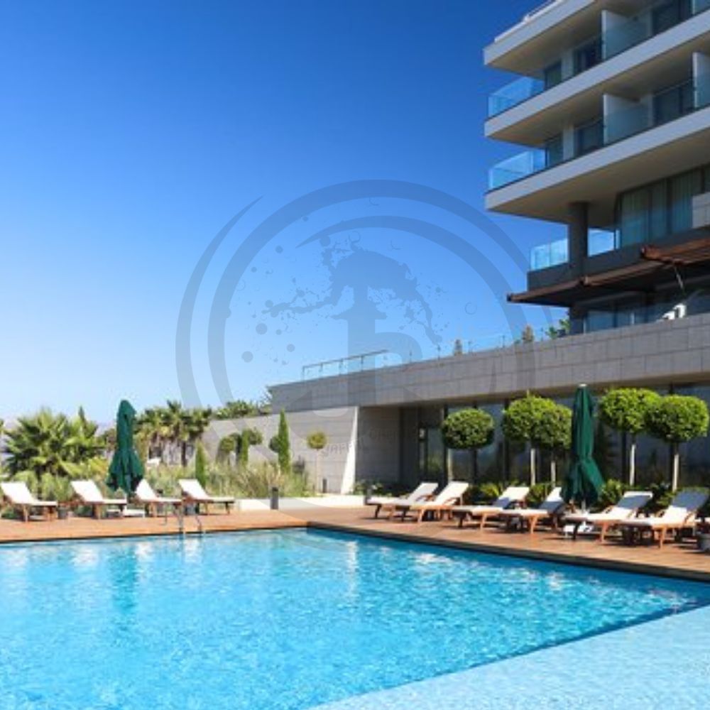 Overflow Swimming Pool - Color: Sky Blue